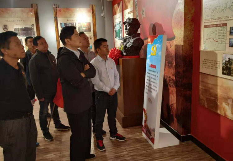 恒峰g22党支部开展“不忘初心、切记使命”主题党日活动